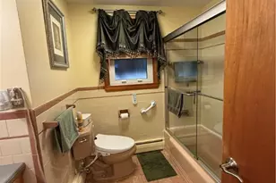 244 Stony Acre Dr, Cranston, RI 02920 - Photo 17