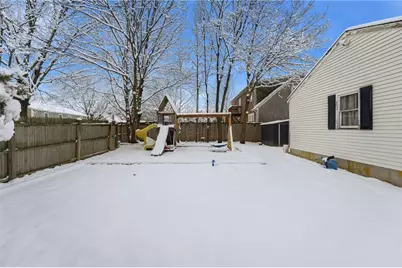 11 Gladding Street, Bristol, RI 02809 - Photo 31