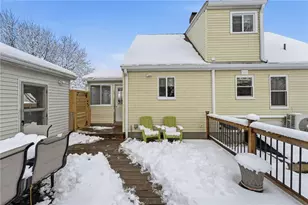 11 Gladding St, Bristol, RI 02809 - Photo 27