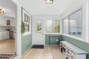 11 Gladding St, Bristol, RI 02809 - Photo 7