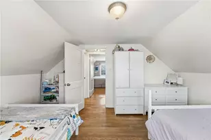 11 Gladding St, Bristol, RI 02809 - Photo 23