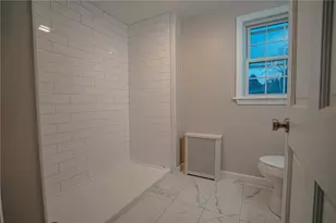 101 Omaha Blvd, Warwick, RI 02889 - Photo 9