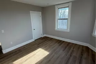 52 Southern St, Cranston, RI 02920 - Photo 5