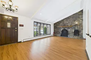 28 Walter Ave, North Providence, RI 02911 - Photo 5