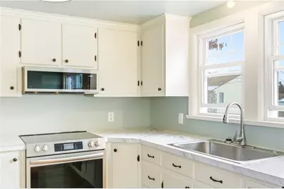 37 Columbus Avenue, North Providence, RI 02911 - Photo 17