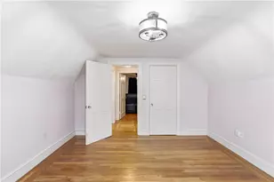 37 Columbus Ave, North Providence, RI 02911 - Photo 33