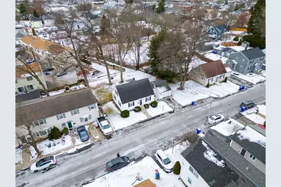 37 Columbus Avenue, North Providence, RI 02911 - Photo 5