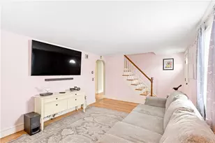 37 Columbus Ave, North Providence, RI 02911 - Photo 19