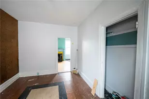 23 Spring St, Pawtucket, RI 02860 - Photo 31