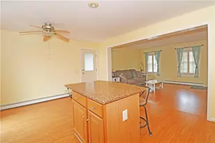 359 Main Rd, Tiverton, RI 02878 - Photo 11