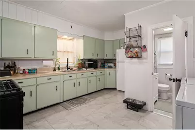 42 Elbow Street, Woonsocket, RI 02895 - Photo 5