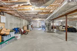 182 Allegra Ln, North Kingstown, RI 02852 - Photo 33