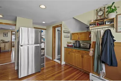 82 Lucille Street, Providence, RI 02908 - Photo 35