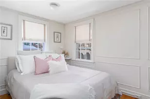 36 Kay St, Newport, RI 02840 - Photo 17