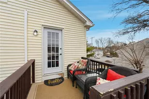 47 Andover St, North Providence, RI 02904 - Photo 23