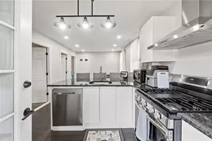 47 Andover St, North Providence, RI 02904 - Photo 3