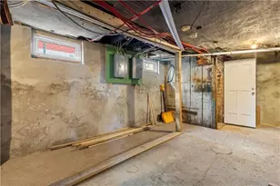 143 Houston St, Providence, RI 02905 - Photo 27