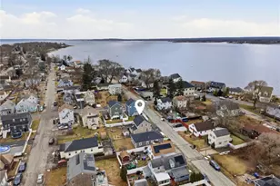 72 Stowe Ave, East Providence, RI 02915 - Photo 3