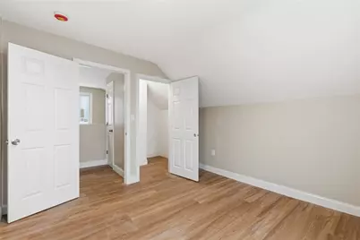 72 Stowe Avenue, East Providence, RI 02915 - Photo 29