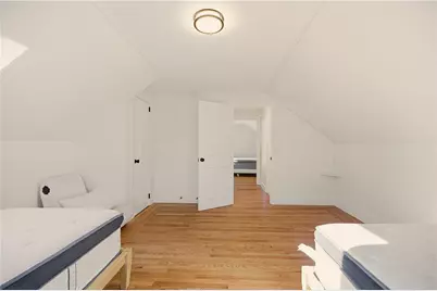 128 Ruggles Avenue, Newport, RI 02840 - Photo 27