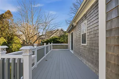 128 Ruggles Avenue, Newport, RI 02840 - Photo 7