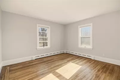 128 Ruggles Avenue, Newport, RI 02840 - Photo 15