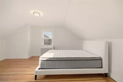 128 Ruggles Avenue, Newport, RI 02840 - Photo 21