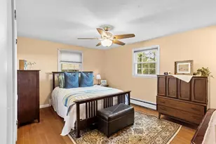 328 New London Ave, West Warwick, RI 02893 - Photo 31