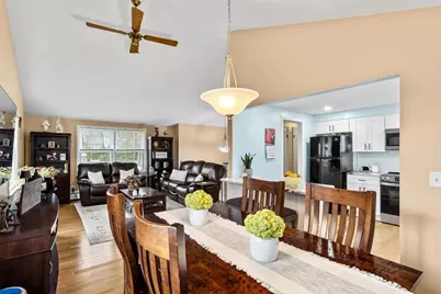 328 New London Avenue, West Warwick, RI 02893 - Photo 19