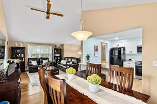 328 New London Ave, West Warwick, RI 02893 - Photo 19