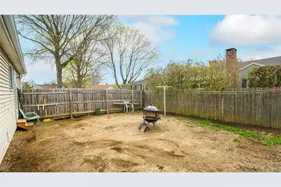 71 Bent Road, East Providence, RI 02916 - Photo 29