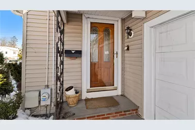 71 Bent Road, East Providence, RI 02916 - Photo 3