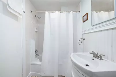 7 Bay Avenue, Barrington, RI 02806 - Photo 27