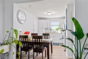 70 Carroll Ave, Newport, RI 02840 - Photo 5