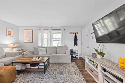 70 Carroll Avenue #303, Newport, RI 02840 - Photo 3