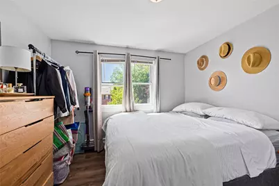 70 Carroll Avenue #303, Newport, RI 02840 - Photo 9