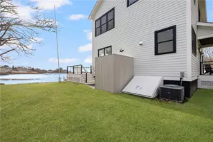 38 Beach Dr, South Kingstown, RI 02879 - Photo 43