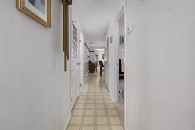 39 Holiday Avenue, Warwick, RI 02888 - Photo 17