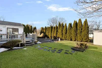 39 Holiday Avenue, Warwick, RI 02888 - Photo 31