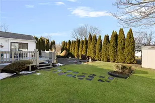 39 Holiday Ave, Warwick, RI 02888 - Photo 31