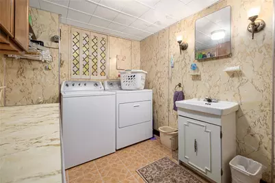 39 Holiday Avenue, Warwick, RI 02888 - Photo 23