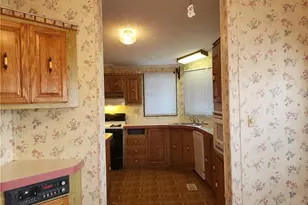 53 Lear Dr, Coventry, RI 02816 - Photo 9