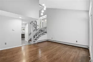 6 Cross St, Seekonk, MA 02769 - Photo 9