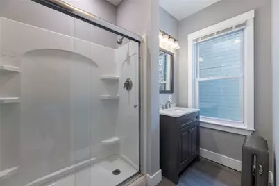 68 Radcliffe Avenue, Providence, RI 02908 - Photo 31