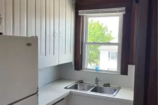 342 Academy Ave, Providence, RI 02908 - Photo 9