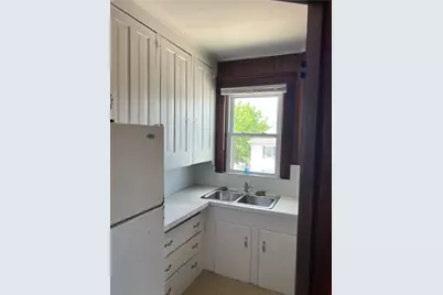 342 Academy Avenue, Providence, RI 02908 - Photo 9