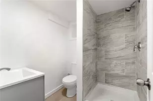 26 Mayflower St, East Providence, RI 02914 - Photo 1