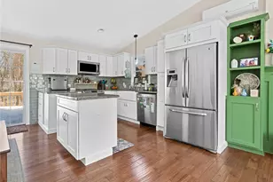 16 Sweetwater Dr, Coventry, RI 02816 - Photo 3