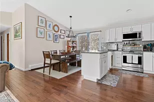 16 Sweetwater Dr, Coventry, RI 02816 - Photo 5