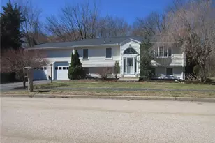 16 Sweetwater Dr, Coventry, RI 02816 - Photo 1